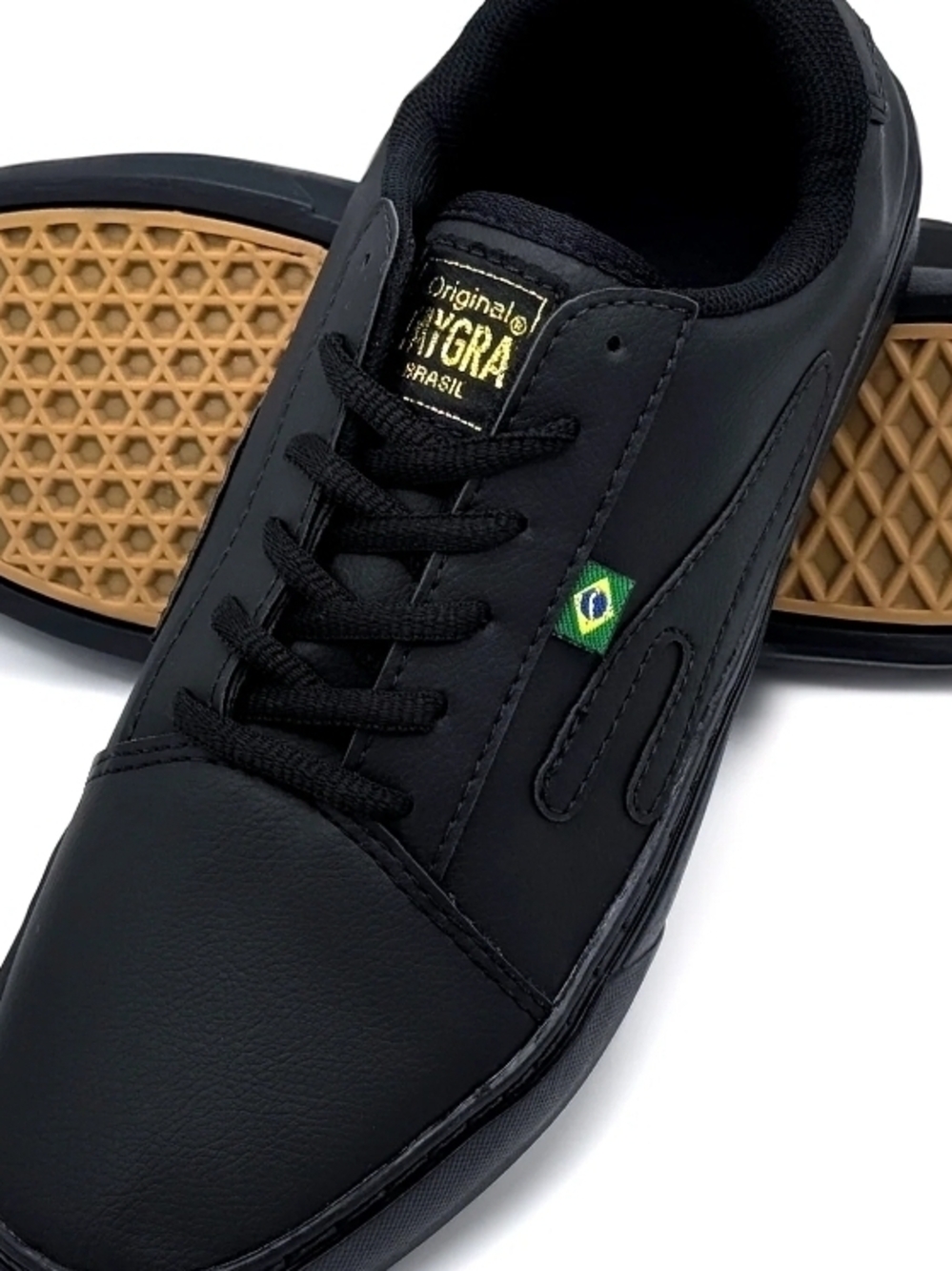 Taygra Urbano Black Sneaker. Handmade Vegan shoe for Dance Or Streetwear